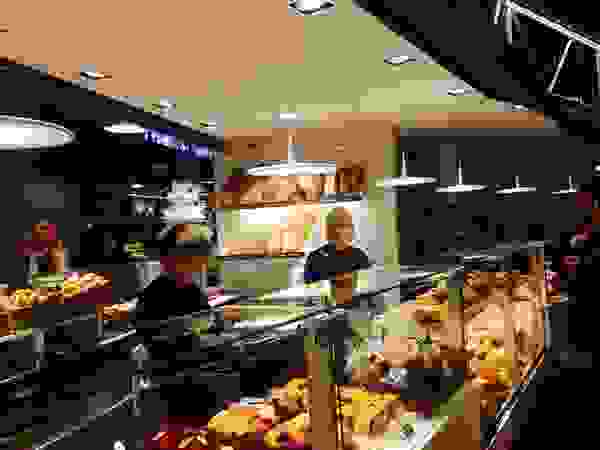 Abelux Espaços comerciais modernos