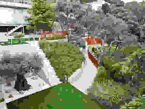 JARDÍ PEDRA I ARIDS S.L. Mediterranean style garden