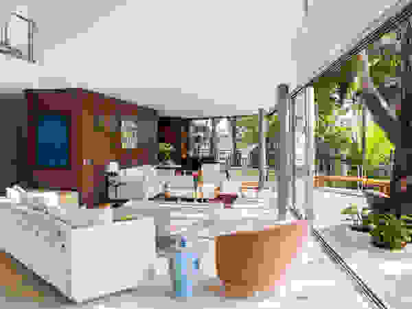 SAA_SHIEH ARQUITETOS ASSOCIADOS Modern Living Room