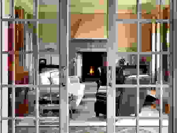 Antonio Lionetti Home Design Living roomFireplaces & accessories