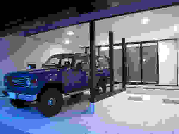 アースワーク建築設計事務所 Eclectic style garage/shed
