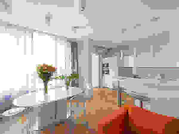 D&T Architects Minimalist dining room