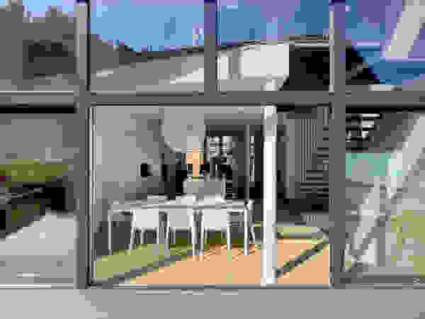 atelier d'architecture FORMa* Moderne ramen & deuren