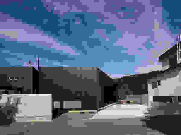株式会社コウド一級建築士事務所 Modern houses