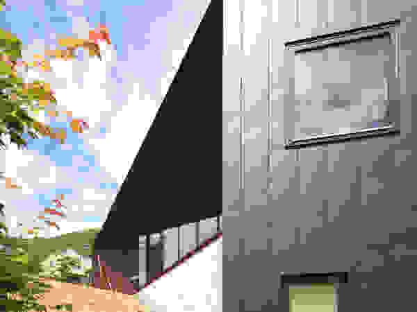 株式会社コウド一級建築士事務所 Modern houses