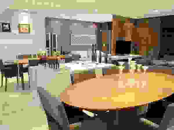 Renata Amado Arquitetura de Interiores Modern dining room