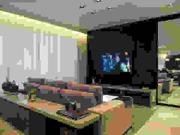 Renato Lincoln - Studio de Arquitetura Modern Media Room