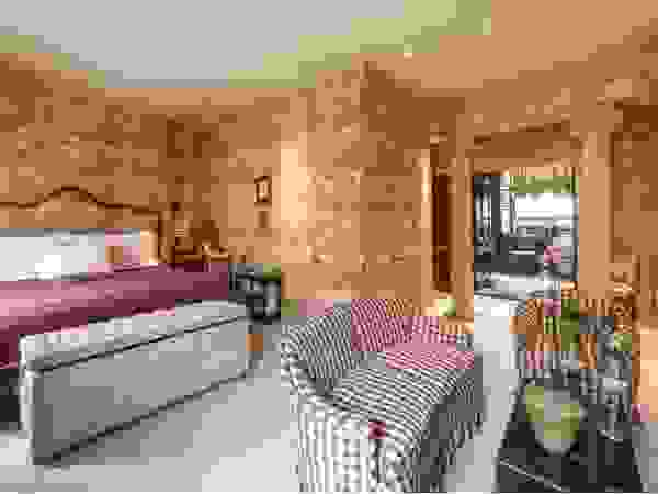 DF Design Classic style bedroom