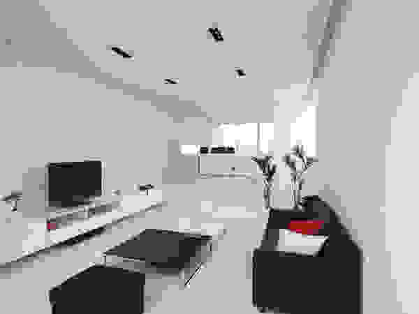 株式会社コウド一級建築士事務所 Modern living room