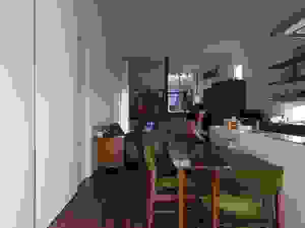 株式会社コウド一級建築士事務所 Moderne Wohnzimmer
