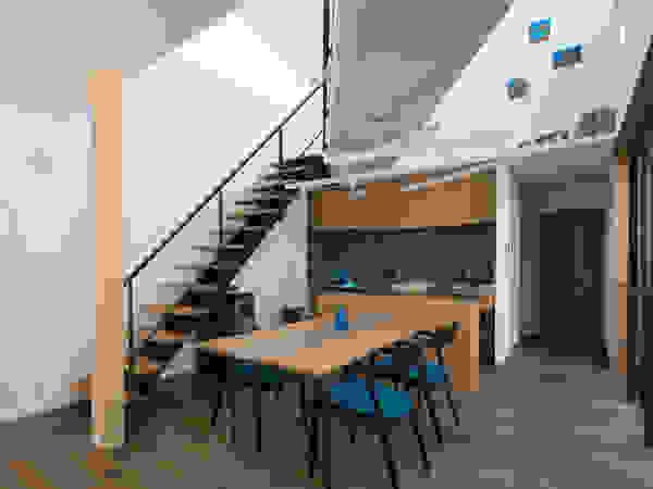 アトリエ・ブリコラージュ一級建築士事務所 Dining roomTables