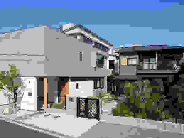 アトリエ・ブリコラージュ一級建築士事務所 Modern houses