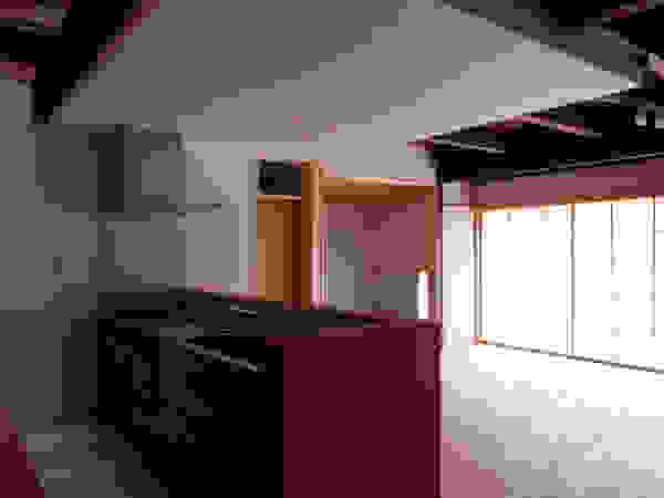 アトリエ・ブリコラージュ一級建築士事務所 Classic style kitchen