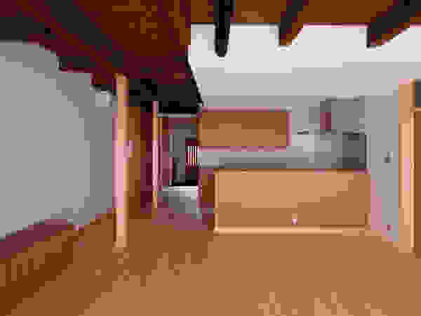 アトリエ・ブリコラージュ一級建築士事務所 Classic style kitchen