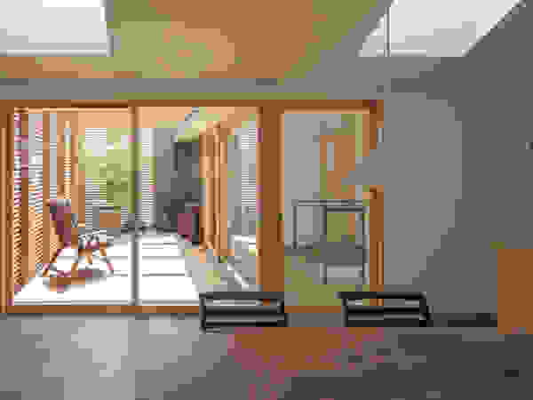 アトリエ・ブリコラージュ一級建築士事務所 Modern dining room