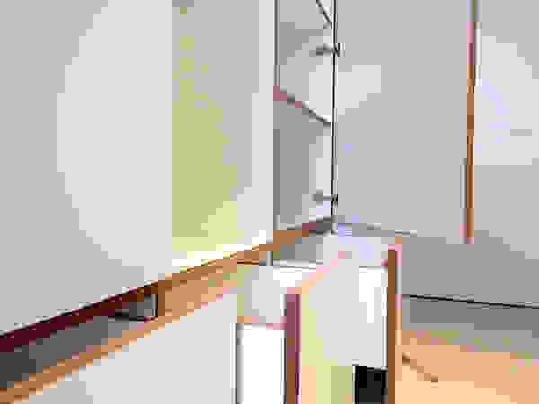 van risk Modern Corridor, Hallway and Staircase