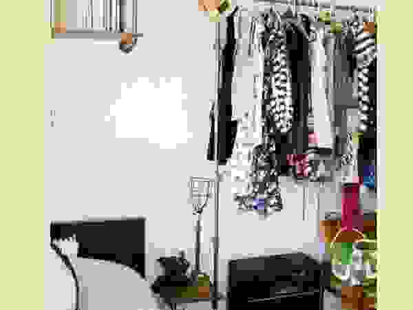 Home Loft Studio Коридор, коридор і сходиГачки для одягу та стенди