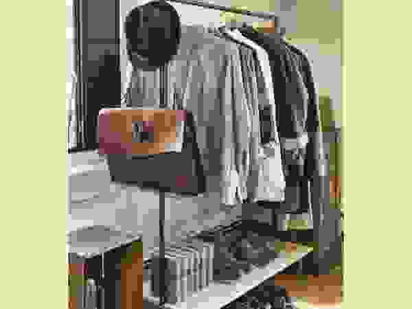 Home Loft Studio Коридор, коридор і сходиГачки для одягу та стенди
