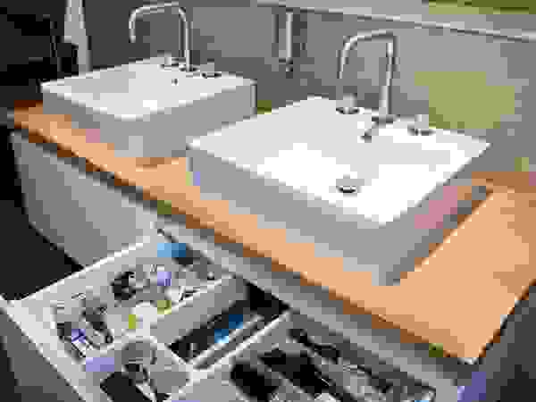 Helm Design by Helm Einrichtung GmbH BathroomSinks