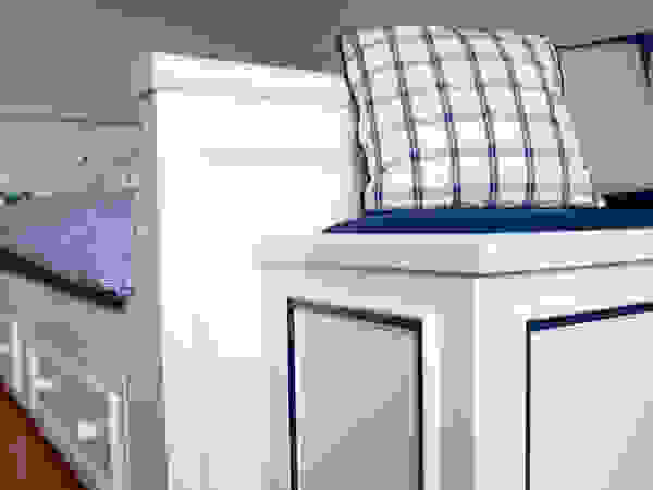 DF Design Mediterranean style bedroom