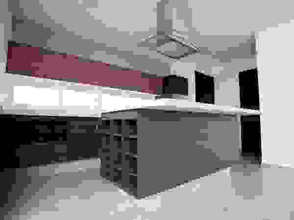 JF ARQUITECTOS KitchenCabinets & shelves
