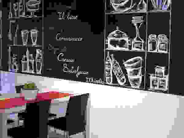 Murales Divinos Modern bars & clubs