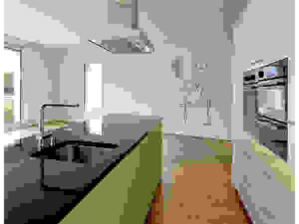 Murales Divinos Minimalist kitchen