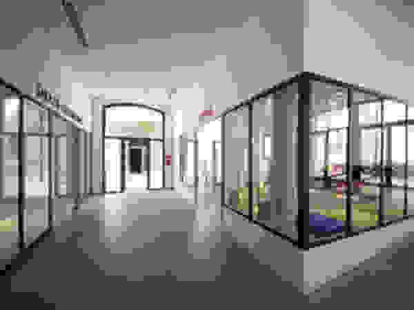 Gomez-Ferrer arquitectos Glass doors