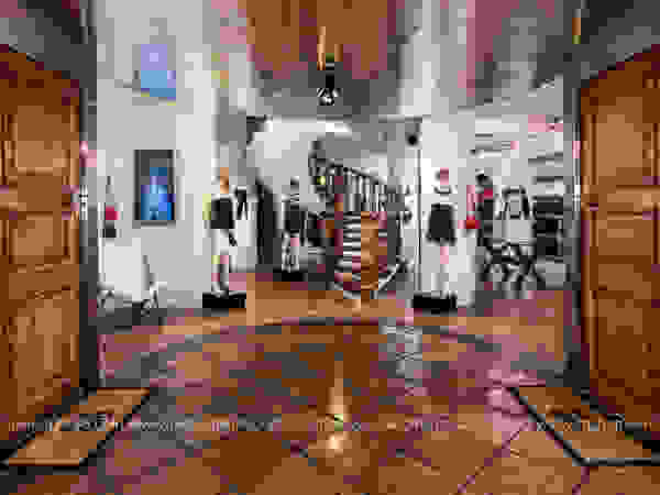 Mario Marino Mediterranean style offices & stores