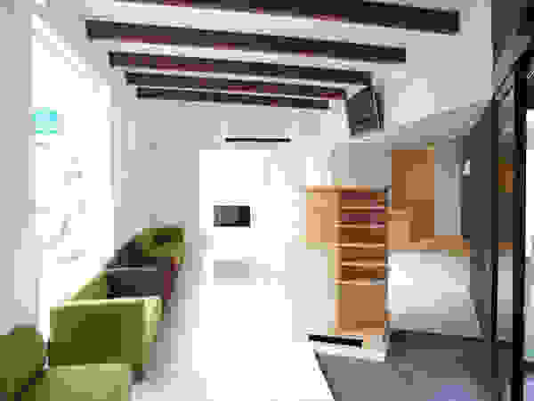 一級建築士事務所A-SA工房 Modern clinics