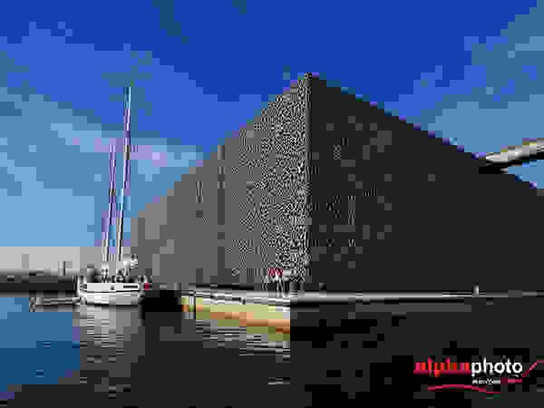 Alphaphoto