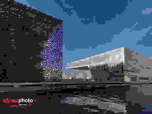 Alphaphoto