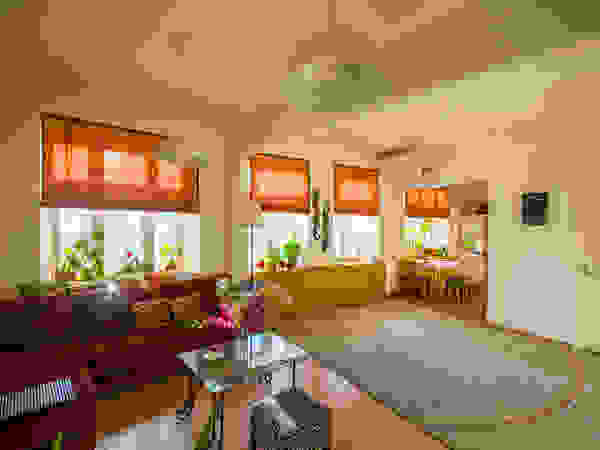 D&T Architects Minimalist living room
