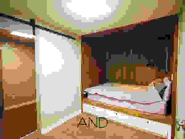 앤드컴퍼니 Modern style bedroom