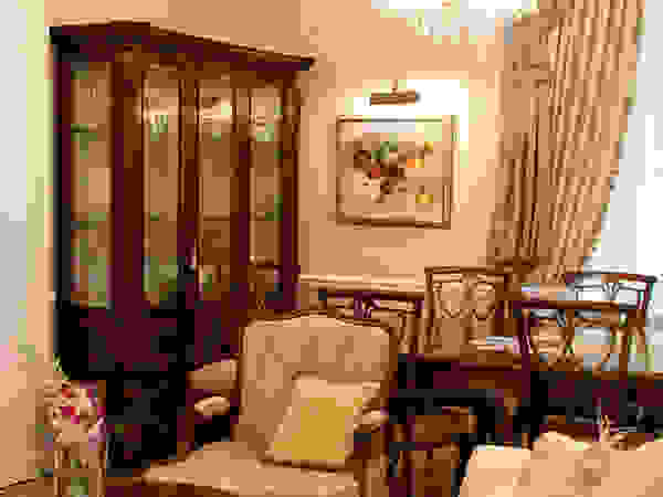 D&T Architects Classic style living room