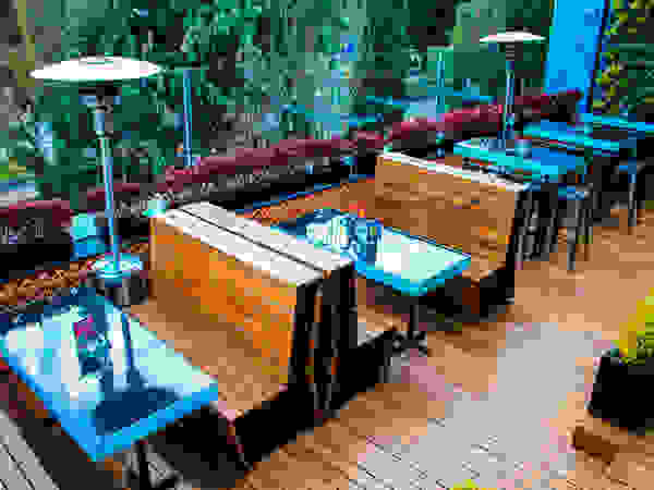 Taller Habitat Arquitectos Modern bars & clubs