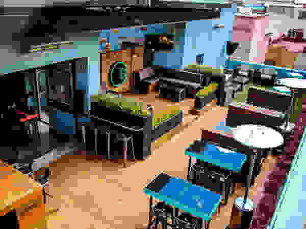 Taller Habitat Arquitectos Modern bars & clubs
