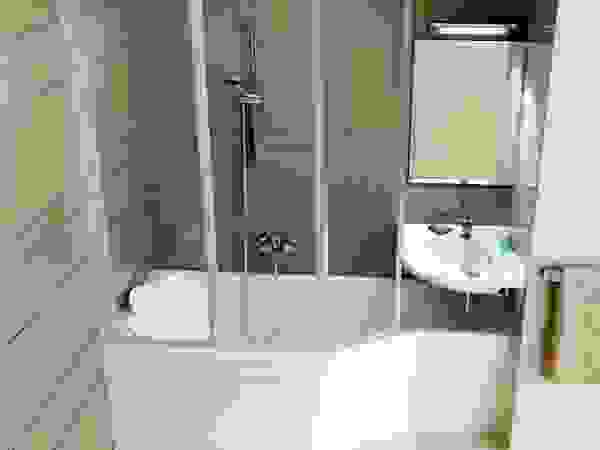 Stach & Daiker GbR Classic style bathroom