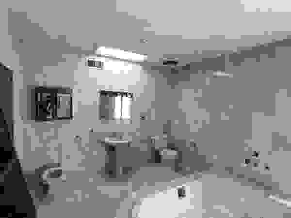 Juan Luis Fernández Arquitecto Modern bathroom