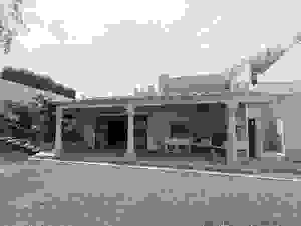 Juan Luis Fernández Arquitecto Modern balcony, veranda & terrace