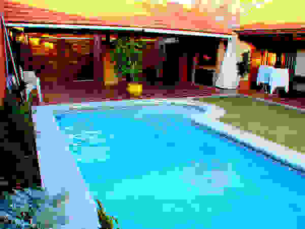 Piscinas Scualo Modern pool