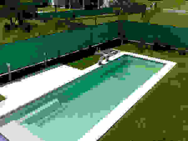 Piscinas Scualo Modern pool