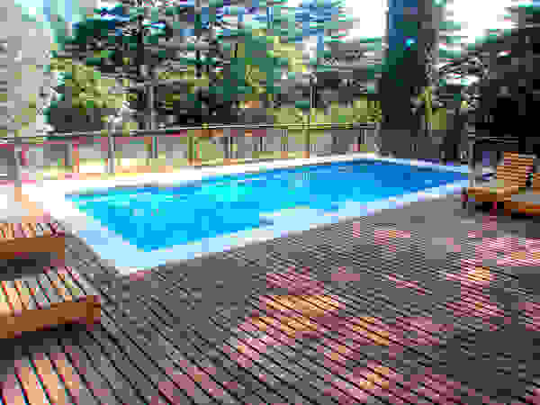 Piscinas Scualo Modern pool