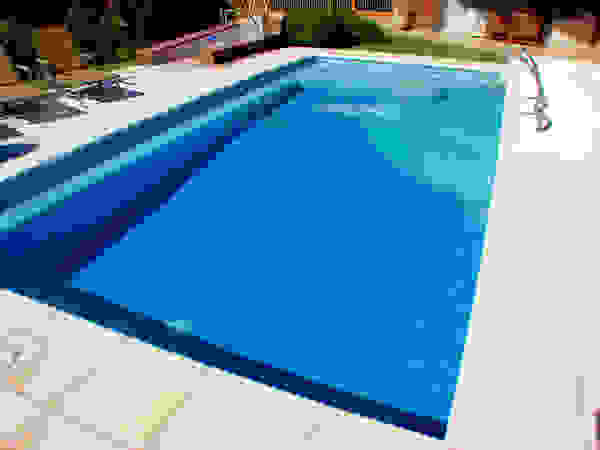 Piscinas Scualo Modern pool