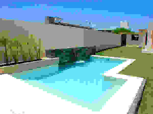 Piscinas Scualo Modern pool