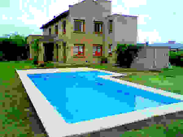 Piscinas Scualo Modern pool