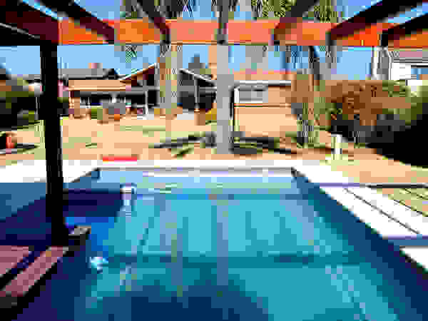 Piscinas Scualo Modern pool