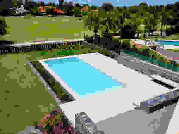 Piscinas Scualo Modern pool