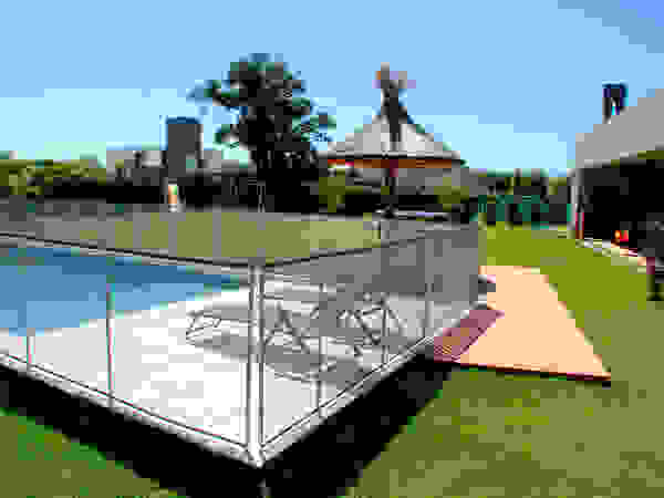 Piscinas Scualo Modern pool