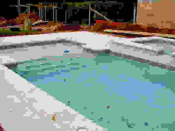 Piscinas Scualo Modern pool